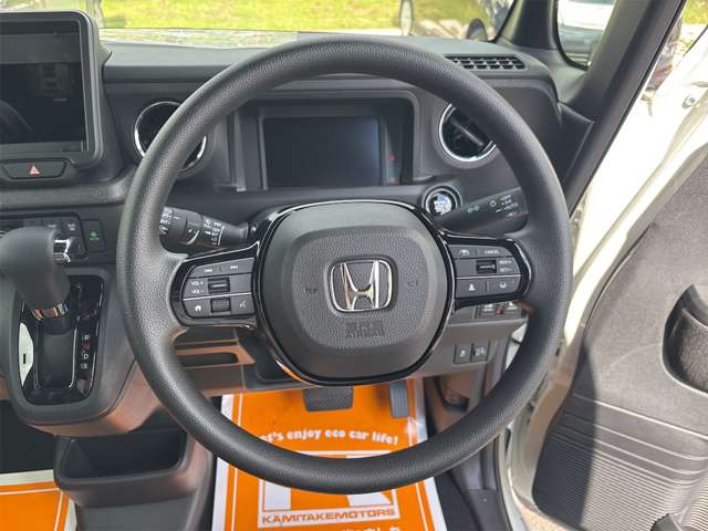 ホンダ Ｎ　ＢＯＸ カスタム ６６０ R8年 () 99