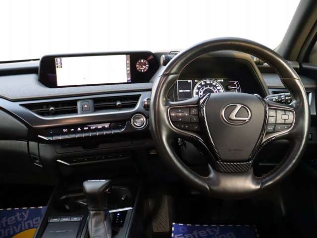 レクサス ＵＸ２００ バージョンＣ H30年 () 99