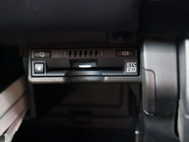レクサス ＵＸ２００ バージョンＣ H30年 () 99