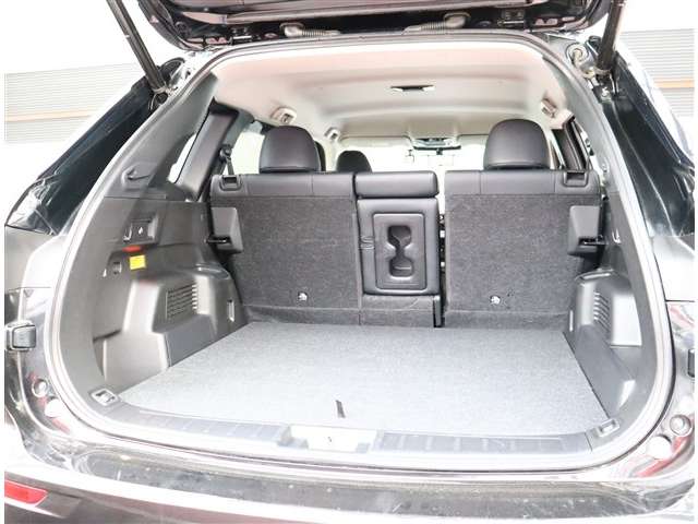 三菱 アウトランダーＰＨＥＶ ＰＨＥＶ ２．４ Ｐ ４ＷＤ R6年 (関東) 99