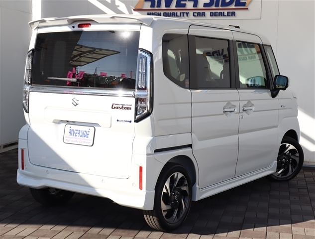 スズキ スペーシア　ギア ６６０ カスタム ハイブリッド ＸＳターボ R8年 () 99