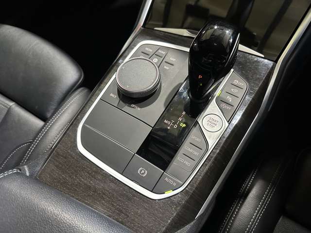 ＢＭＷ ３シリーズ ３２０Ｄ Ｘドライブ Ｍスポーツ エディション ジョイプラス ディーゼルターボ ４ＷＤ R3年 () 99