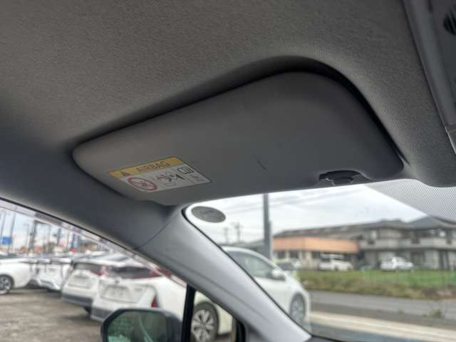 トヨタ プリウスＰＨＶ １．８ Ｓ ナビパッケージ H29年 (関東) 99