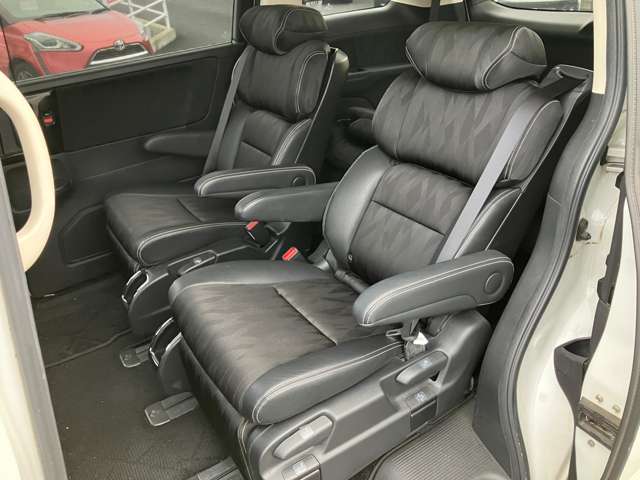 ホンダ オデッセイ ２．４ アブソルート ＥＸ ホンダ センシング R2年 () 99