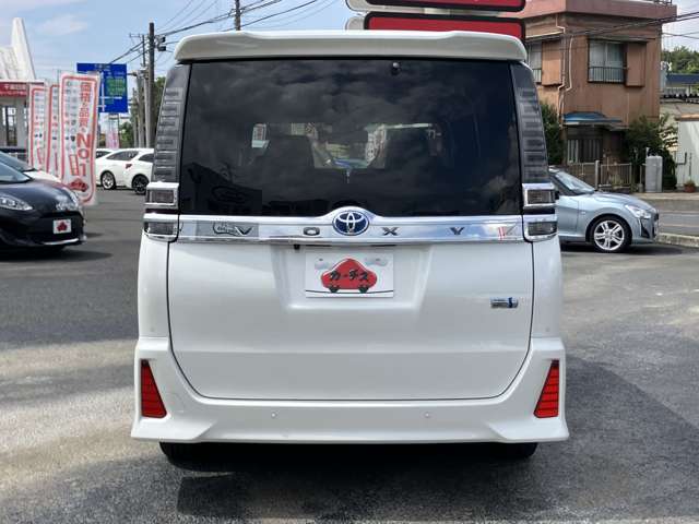 トヨタ ヴォクシー １．８ ハイブリッド ＺＳ 煌ＩＩ R1年 (関東) 99