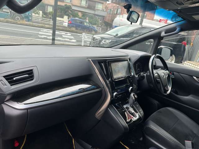 トヨタ ヴェルファイア ２．５ Ｚ Ａエディション ゴールデンアイズ H30年 (関東) 99