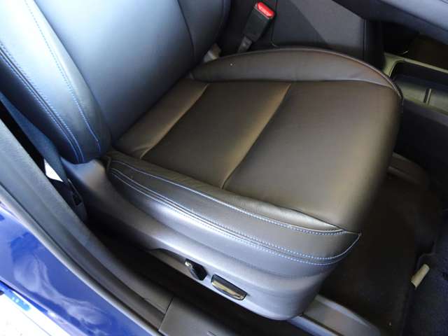 日産 ノートオーラ １．２ ＡＵＴＥＣＨ R6年 () 99
