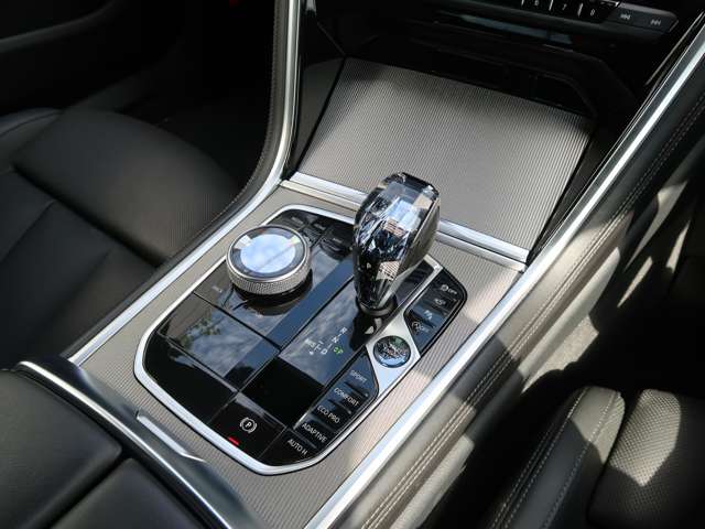 ＢＭＷ ８シリーズ ８４０Ｄ Ｘドライブ Ｍスポーツ ディーゼルターボ ４ＷＤ R3年 (関東) 99
