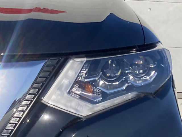 日産 エクストレイル ２．０ ２０ＸＩ ２列車 ４ＷＤ R1年 () 99