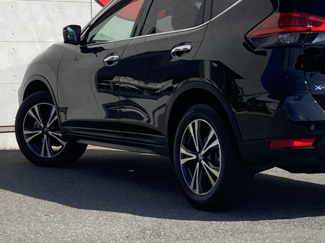 日産 エクストレイル ２．０ ２０ＸＩ ２列車 ４ＷＤ R1年 () 99