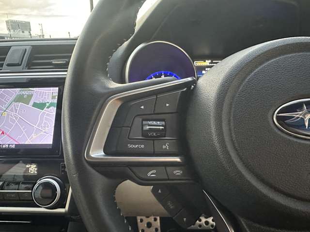 スバル レガシィＢ４ ２．５ リミテッド ４ＷＤ H29年 () 99
