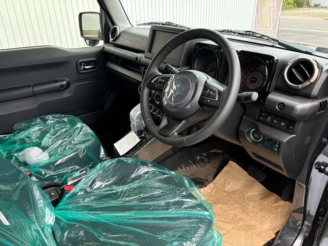 スズキ ジムニー　ノマド １．５ ＦＣ ４ＷＤ R8年 () 99