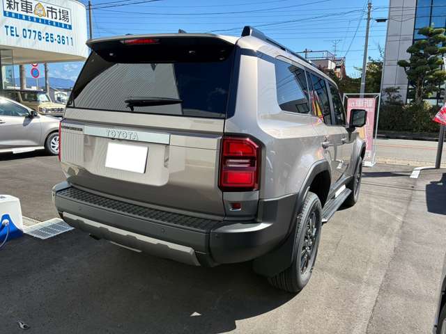 トヨタ ランドクルーザー２５０ ２．７ ＶＸ ４ＷＤ R8年 () 99
