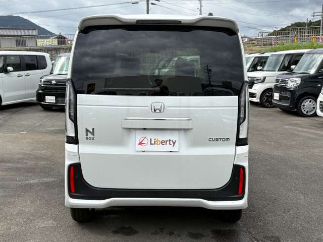 ホンダ Ｎ　ＢＯＸ カスタム ６６０ ターボ R8年 (近畿) 99