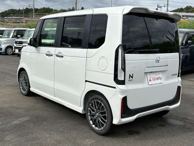 ホンダ Ｎ　ＢＯＸ カスタム ６６０ ターボ R8年 (近畿) 99