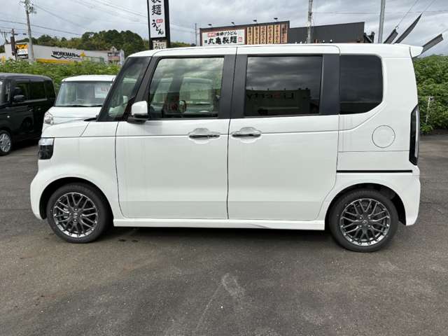 ホンダ Ｎ　ＢＯＸ カスタム ６６０ ターボ R8年 (近畿) 99