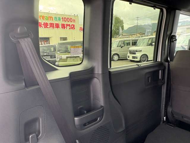 ホンダ Ｎ　ＢＯＸ カスタム ６６０ R6年 (近畿) 99