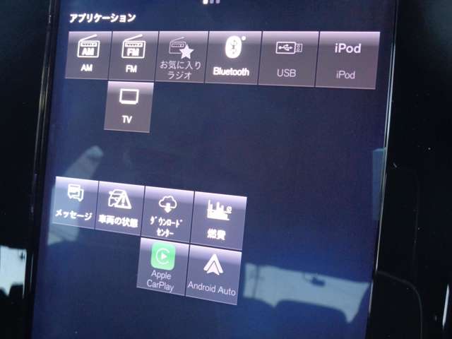 ボルボ ＸＣ４０ Ｔ４ ＡＷＤ Ｒデザイン ４ＷＤ H30年 () 99