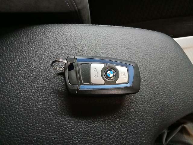 ＢＭＷ ３シリーズ ３２０ｄ　Ｍスポーツ H27年 () 99