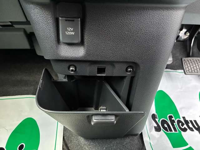 ダイハツ ムーヴ　キャンバス ６６０ セオリー Ｘ ４ＷＤ R7年 () 99
