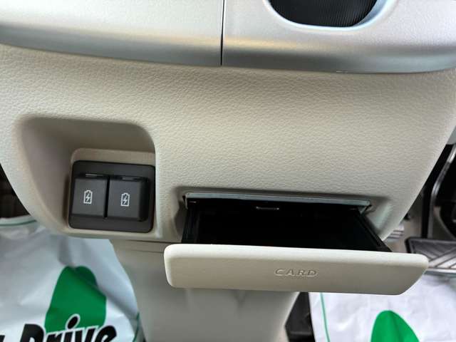 スズキ エブリイワゴン ６６０ ＰＺターボスペシャル ４ＷＤ R3年 () 99