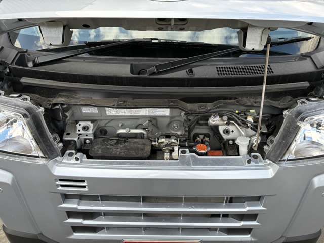 ダイハツ ハイゼットカーゴ ６６０ デラックス ４ＷＤ R7年 () 99