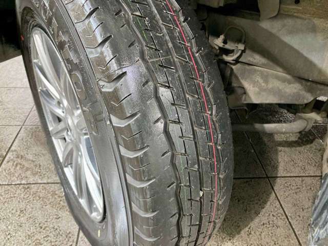 トヨタ ハイエースバン ２．８ スーパーＧＬ ダークプライムＩＩ ロングボディ ディーゼルターボ ４ＷＤ R1年 () 99