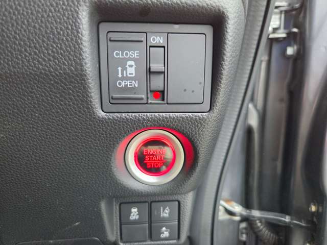 ホンダ Ｎ　ＢＯＸ カスタム ６６０ Ｇ Ｌ ホンダセンシング R1年 () 99