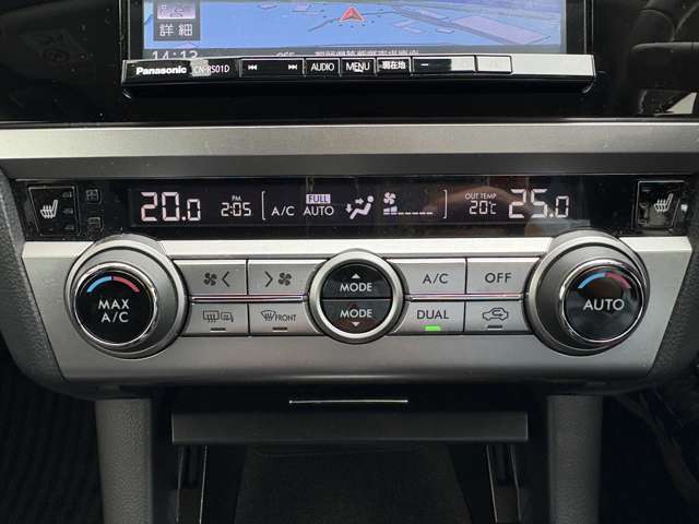 スバル レガシィＢ４ ２．５ リミテッド ４ＷＤ H27年 () 99