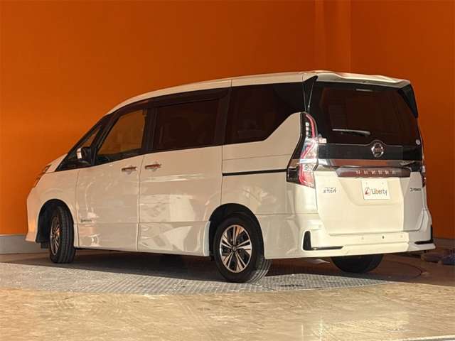 日産 セレナ １．２ Ｅ－ＰＯＷＥＲ ハイウェイスター Ｖ R3年 (近畿) 99