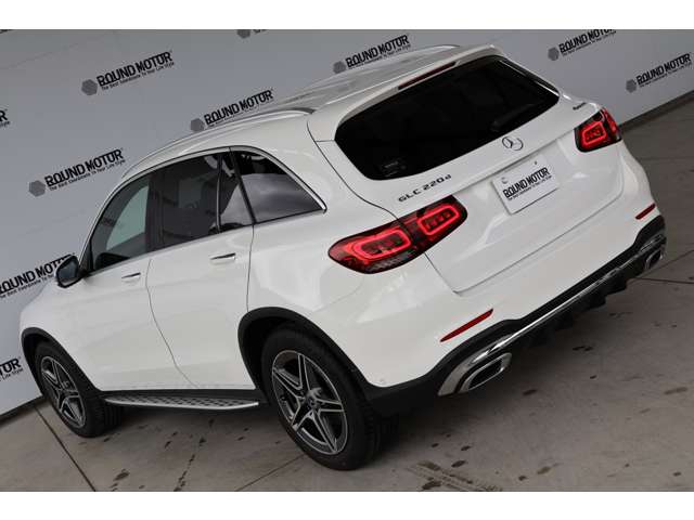メルセデスベンツ ＧＬＣクラス ２２０ Ｄ ４マチック ＡＭＧライン ディーゼルターボ ４ＷＤ R4年 () 99