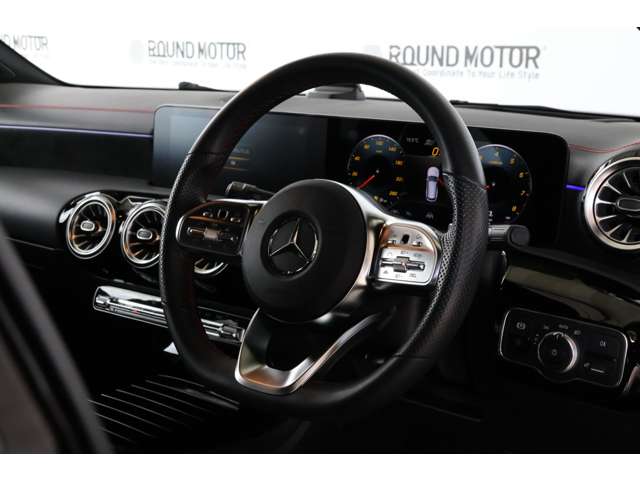 メルセデスベンツ ＣＬＡシューティングブレーク ＣＬＡ１８０ ＡＭＧライン R3年 () 99