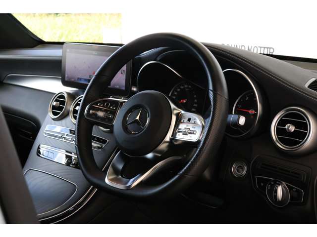 メルセデスベンツ ＧＬＣクラス ２２０ Ｄ ４マチック ＡＭＧライン ディーゼルターボ ４ＷＤ R3年 () 99