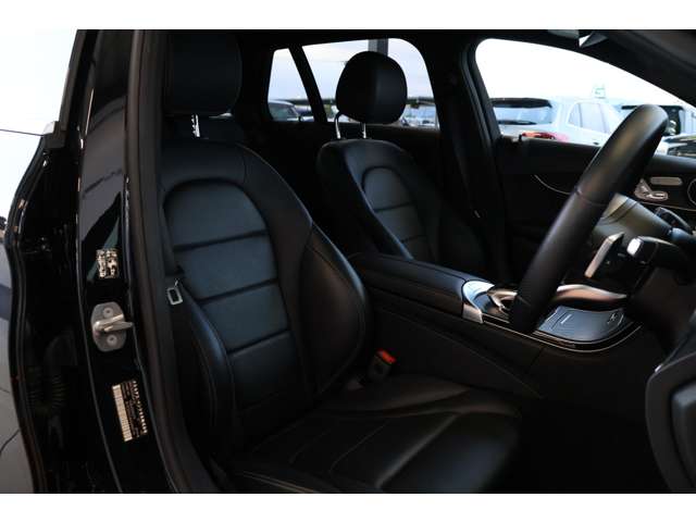 メルセデスベンツ Ｃクラスワゴン Ｃ２２０Ｄ ローレウス エディション スポーツプラスパッケージ ディーゼルターボ R2年 () 99