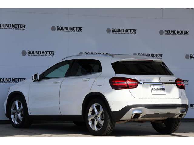 メルセデスベンツ ＧＬＡクラス ＧＬＡ２２０ ４マチック ４ＷＤ R1年 () 99