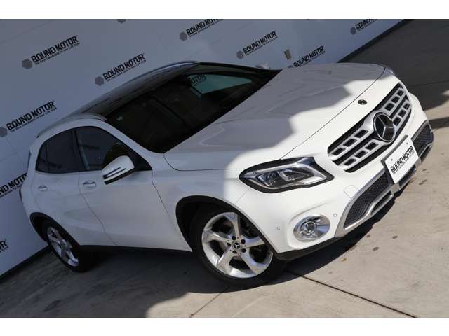 メルセデスベンツ ＧＬＡクラス ＧＬＡ２２０ ４マチック ４ＷＤ R1年 () 99