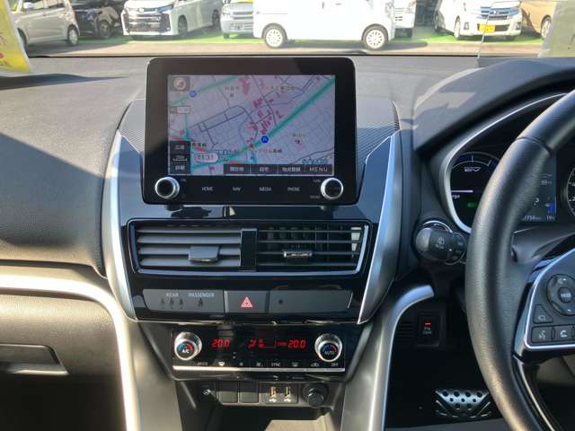 三菱 エクリプス　クロス　ＰＨＥＶ ＰＨＥＶ ２．４ Ｐ ４ＷＤ R3年 (関東) 99