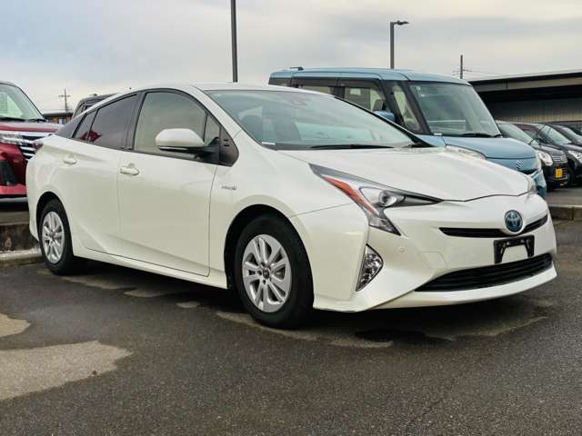 トヨタ プリウス １．８ Ｓ H28年 (関東) 99