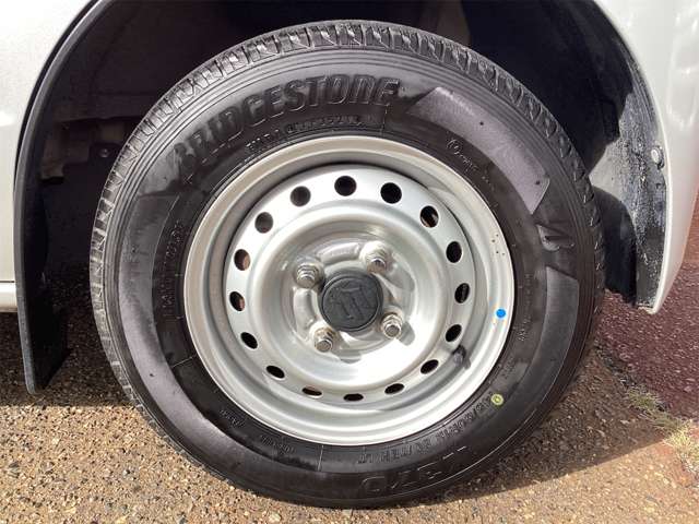スズキ エブリイ ６６０ ＰＣ リミテッド ハイルーフ ４ＷＤ R2年 () 99