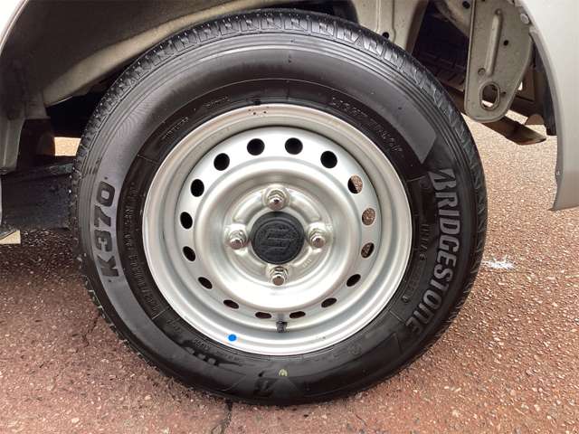 スズキ エブリイ ６６０ ＰＣ リミテッド ハイルーフ ４ＷＤ R2年 () 99