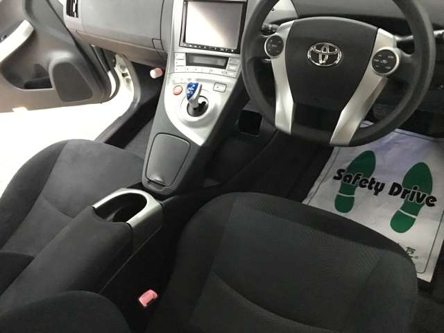 トヨタ プリウス １．８ Ｓ H24年 () 99