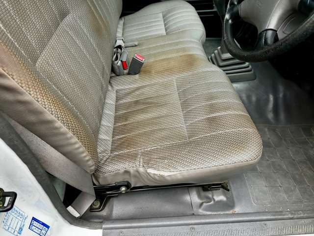 日産 ダットサン ２．０ ＤＸ セミロングボディ H13年 (関東) 99