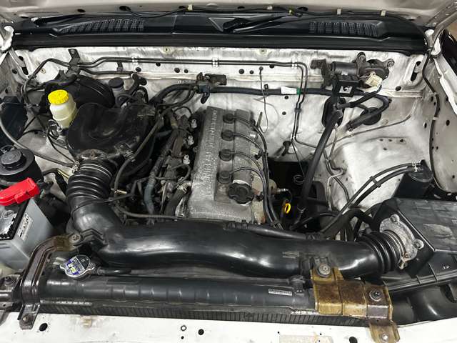 日産 ダットサン ２．０ ＤＸ セミロングボディ H13年 (関東) 99