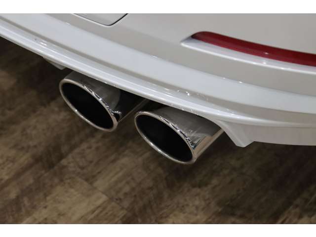 ＢＭＷアルピナ Ｂ４クーペ ビターボ H27年 (関東) 99