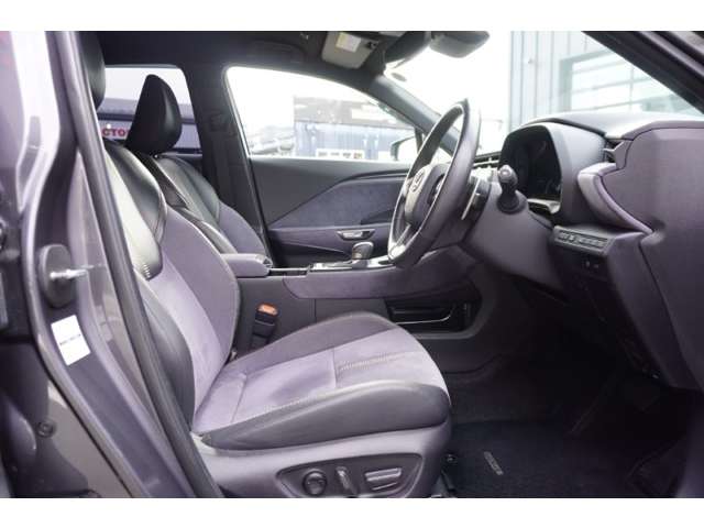 レクサス ＬＢＸ クール Ｅ－ＦＯＵＲ ４ＷＤ R6年 (東北) 99