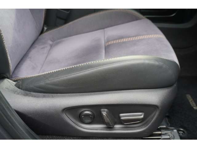 レクサス ＬＢＸ クール Ｅ－ＦＯＵＲ ４ＷＤ R6年 (東北) 99