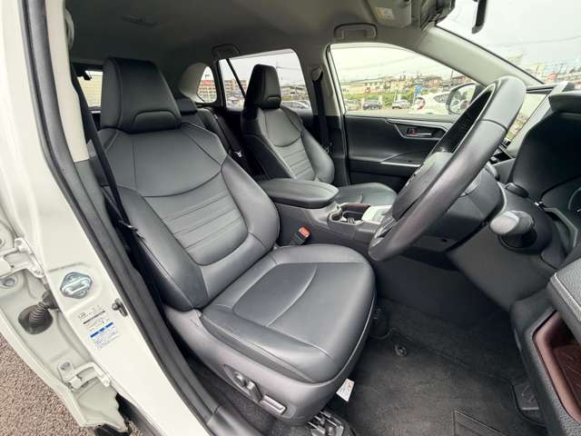 トヨタ ＲＡＶ４ ２．０ Ｇ Ｚパッケージ ４ＷＤ R2年 () 99