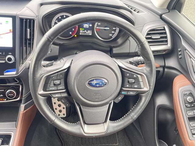 スバル フォレスター　ハイブリッド ２．０ アドバンス ４ＷＤ R1年 () 99