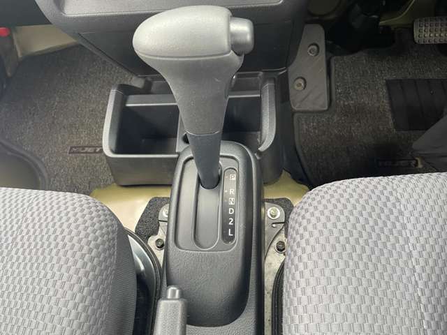 ダイハツ ハイゼットトラック ６６０ ジャンボ ＳＡＩＩＩＴ ３方開 ４ＷＤ R1年 () 99