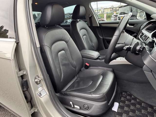 アウディ Ａ４ ２．０　ＴＦＳＩ H26年 () 99